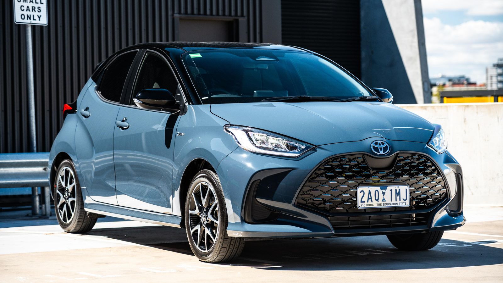 Toyota Yaris - Image 2